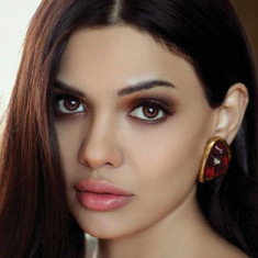 Sara Loren