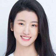 Lyu Yan