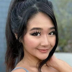 Jasmine Teaa