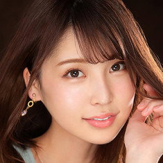 Hitomi Hoshiya