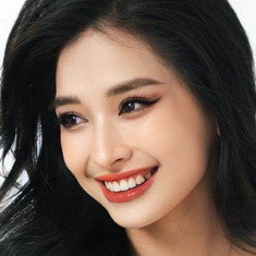 Yến My