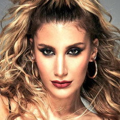 İrem Derici