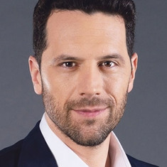 Adrian Nartea