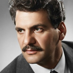 Erol Taş