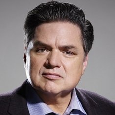 Oliver Platt