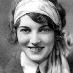 Ruth Elder