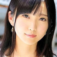 Maika Hizumi
