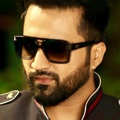 Falak Shabir