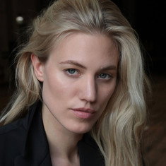 Larissa Marolt