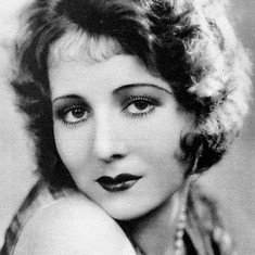 Sharon Lynn