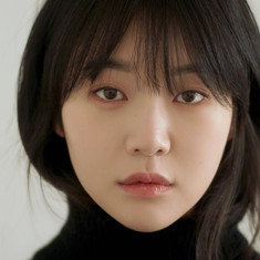 Shin Ji-woo
