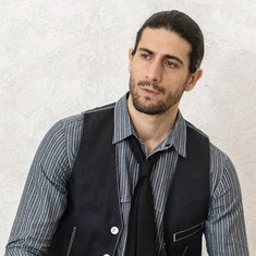 Antonio Anuk