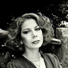 María Eugenia Dávila