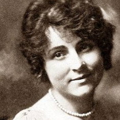 Stella LeSaint
