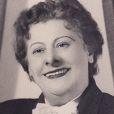 Ilena de Castro