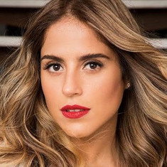 Camilla Camargo