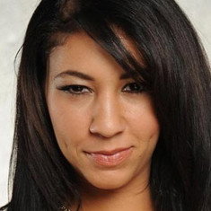 Esmi Lee
