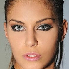 Defrancesca Gallardo