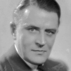 Malcolm Keen