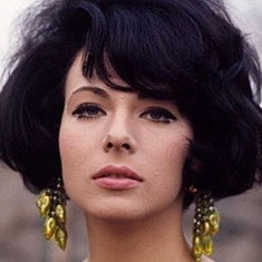 Marilù Tolo