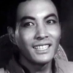 Zhenhe Yan
