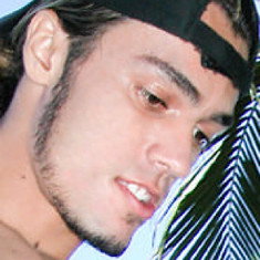 Kenzo Khan