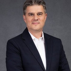 Fertőszögi Péter