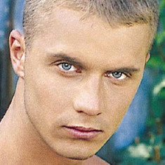 Nicholas Kiss
