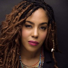 De'Adre Aziza