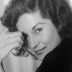 Dolores Carlos