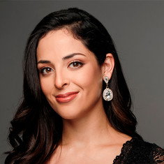 Andrea Luna