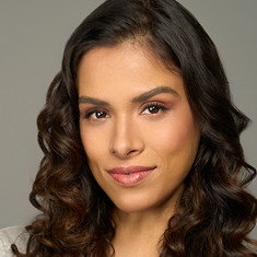 Andrea Bayardo