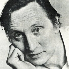 Stephen Lewis