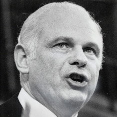Paul Hellyer
