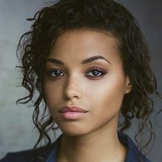 Ella Balinska