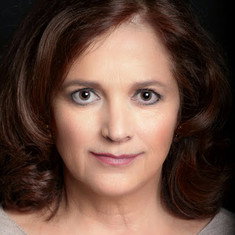 Cari Antón