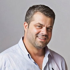 Arben Derhemi