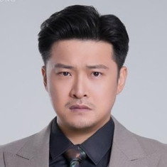 Zhen Qin
