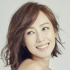 Esther Huang