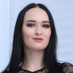 Sasha Sparrow