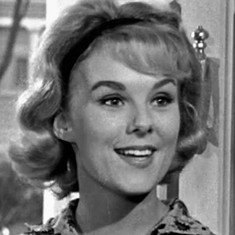 Mary Mitchel