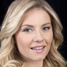 Elisha Cuthbert