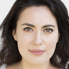 Yasmine Akram
