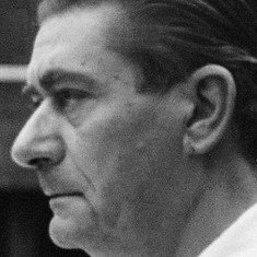 János Makláry
