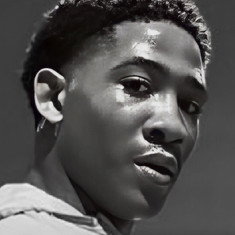 Malik Warren