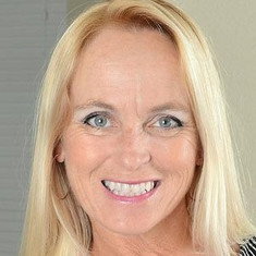 Dani Dare
