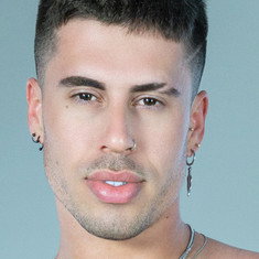 Ro Reyes