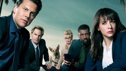 Poster de la serie Angie Tribeca Poster de la Serie Angie Tribeca en linea
