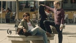 Ver Trailer pelicula Casi 40 latino Trailer latino Pelicula Casi 40