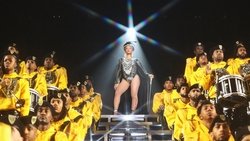 HOMECOMING: A film by Beyoncé background image